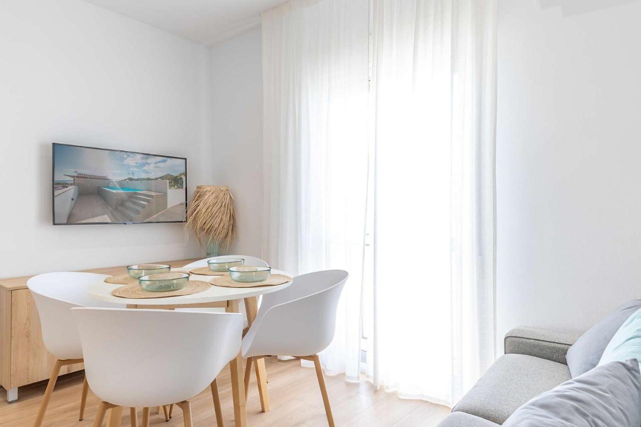 Apartamentos Carmen 마로 외부 사진